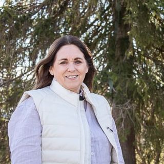 Anne Wiker