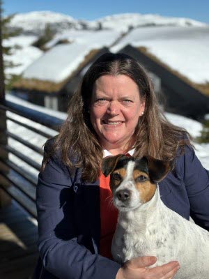 Anne Aabye med hund