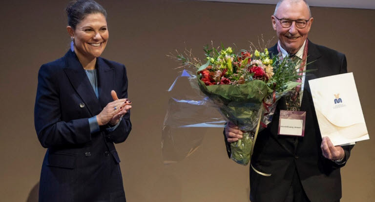 Agria och SLU oppretter det Stora forskningspriset i veterinærmedisin.